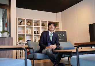 札幌と東京、800キロも離れたオフィスを１つに　いつも隣に座っている感覚でいられる「meet in」木村エージェンシーの導入事例